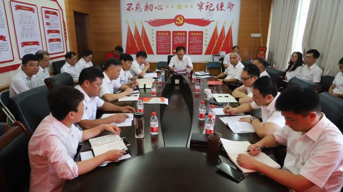7典型事例剖析會(huì )現場(chǎng)。譚龍 攝700.JPG