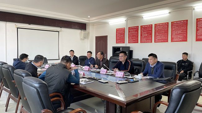 會(huì )議現場(chǎng)。何小歡 攝（修圖）.jpg
