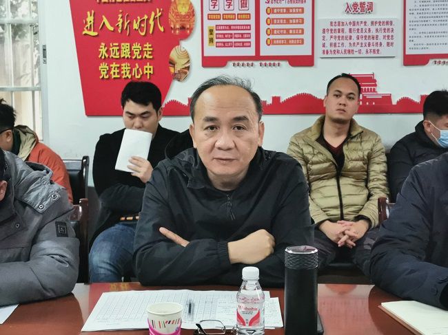 陸烜講話(huà)。王瑾貞 攝（修圖）.jpg
