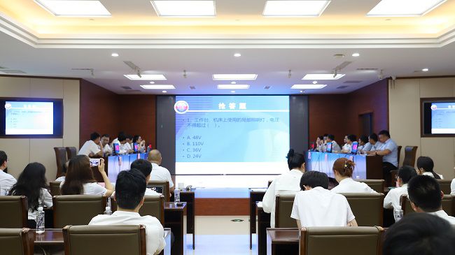 搶答環(huán)節。楊鈺 攝（修圖）.jpg